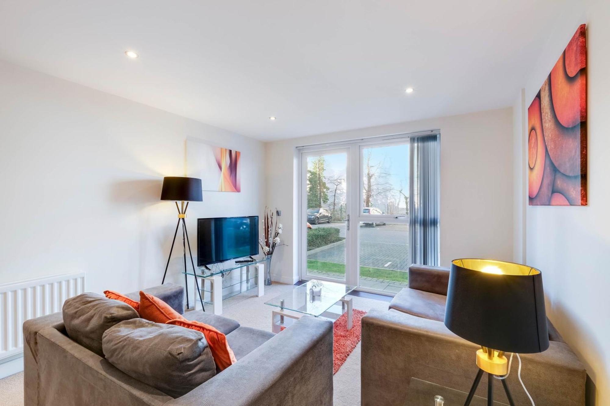 Alder House Serviced Apartment Maidenhead By 360Stays Exterior foto